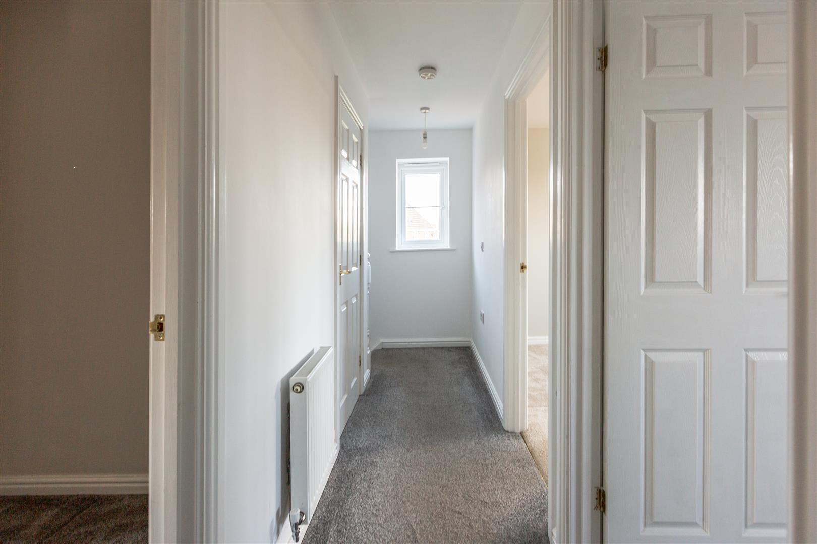 Pant Bryn Isaf, Llwynhendy, Llanelli, SA14 9EJ